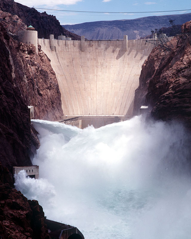 Hoover Dam, Water flowing from the Arizona and Nevada spillways. Photo: Bureau of Reclamation