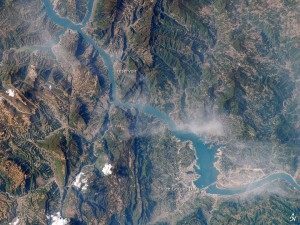 Three Gorges Dam, China. Image: Earth Observatory. Click on the Yangtze River to be taken to a NASA history of the image and dam.