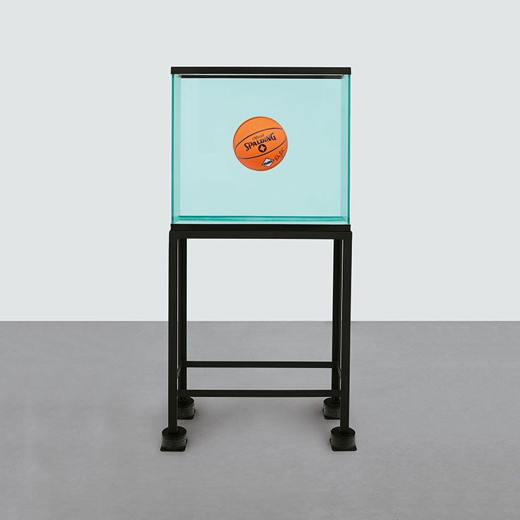 jeff-koons-one-ball-total-equilibrium-tank-spalding-dr-j-silver-series-737